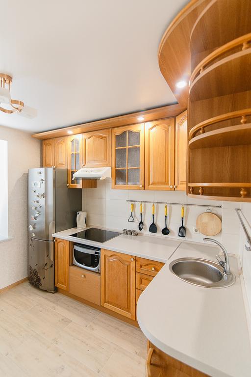VIP Apartment ob Gorkogo Square Sumy Exterior foto