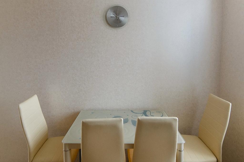 VIP Apartment ob Gorkogo Square Sumy Exterior foto
