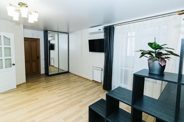 VIP Apartment ob Gorkogo Square Sumy Exterior foto